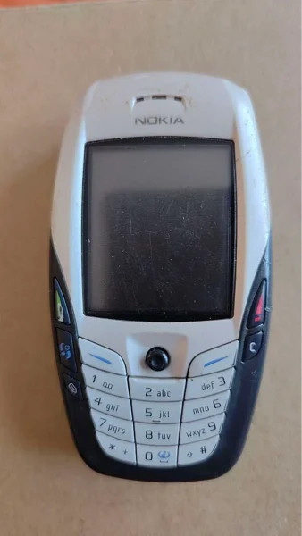 Nokia 6600 - Front View