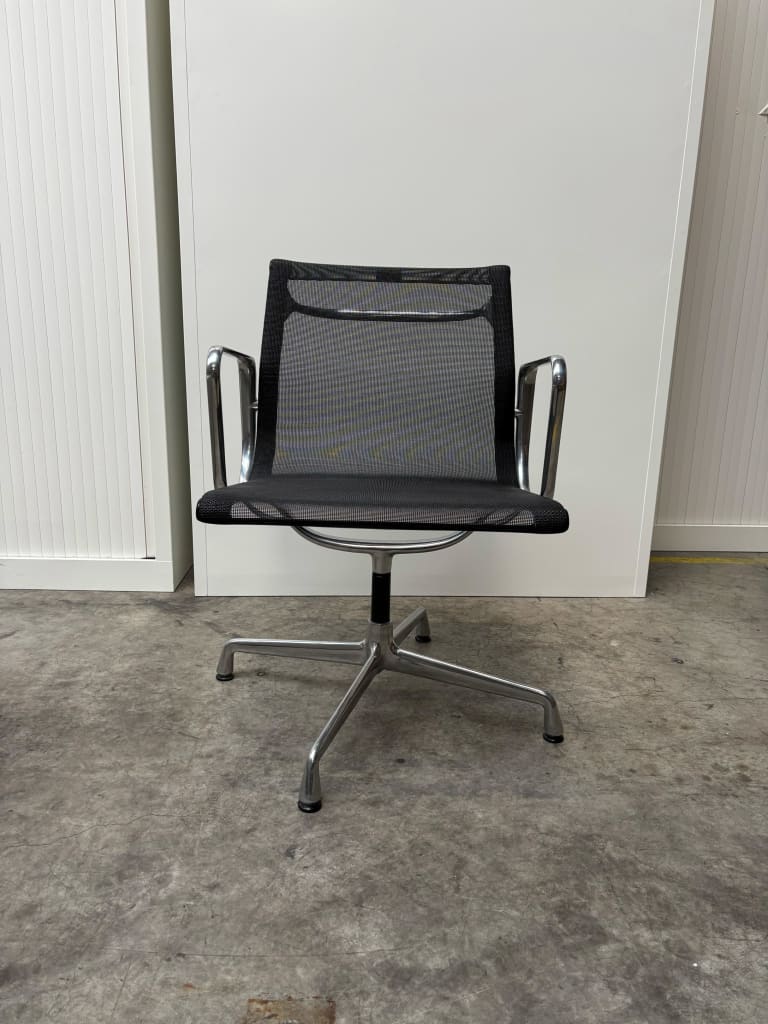 Vitra Eames Aluminium Chair EA 108 product image 1