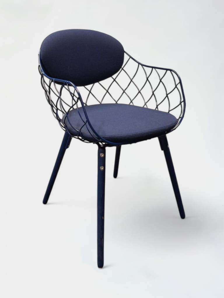 Magis Pina Blauwe Metalen Stoel met Beklede Zitting en Rugleuning product image 1