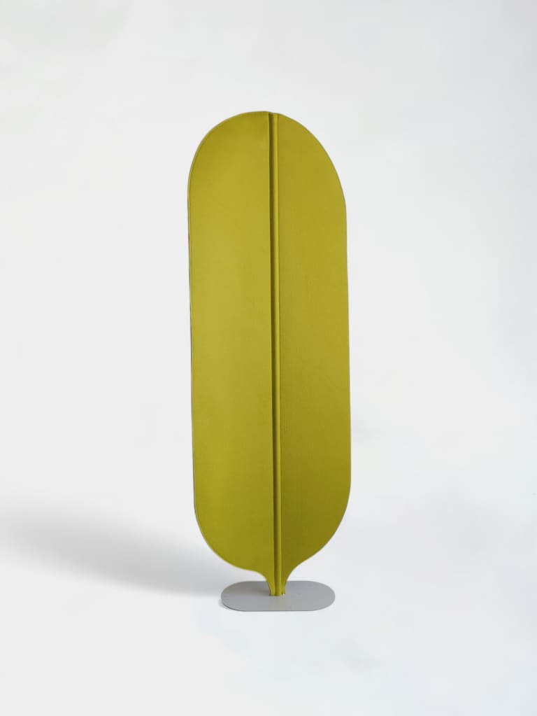 Large green screen leaf shape product image 1