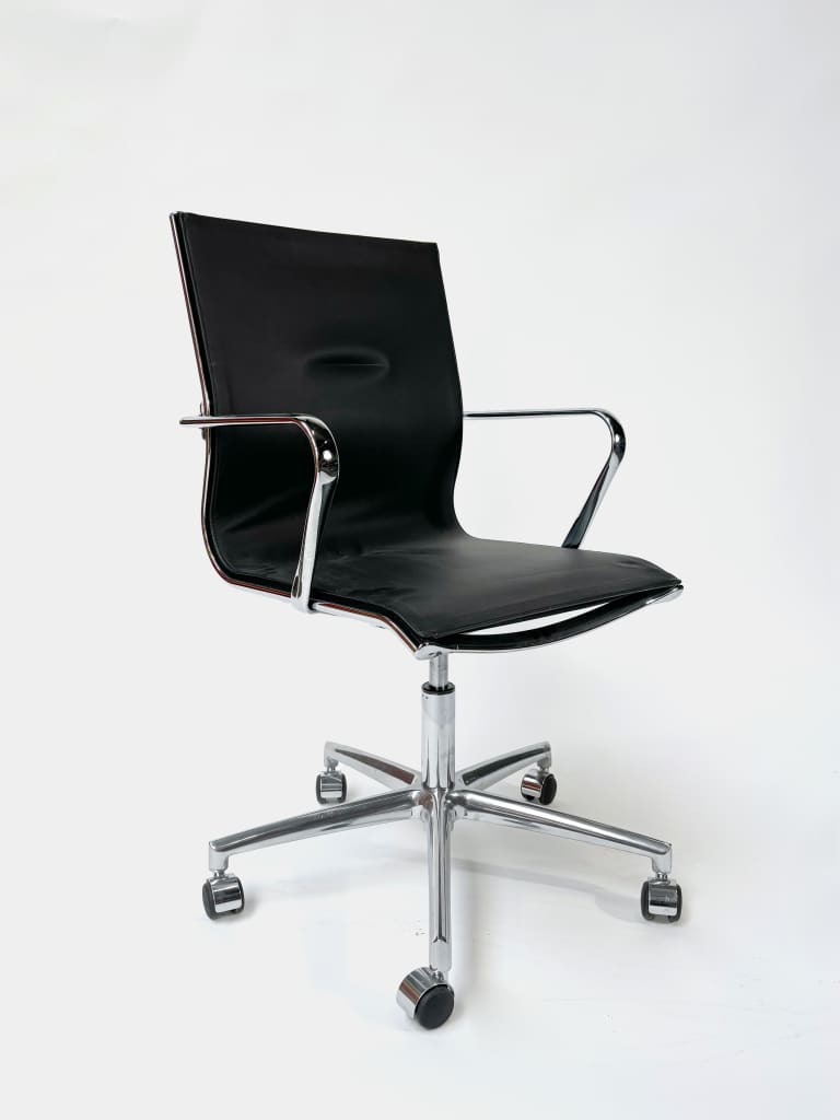 FANTONI ELLE LEATHER Office chair on wheels product image 1