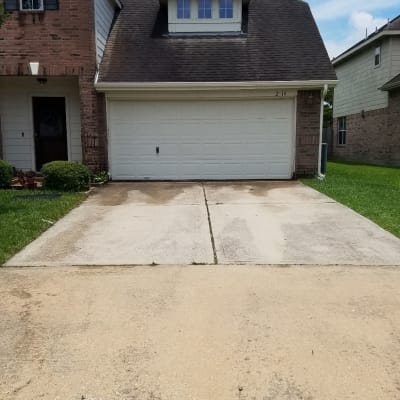  Empire soft and pressure washing gallery image.