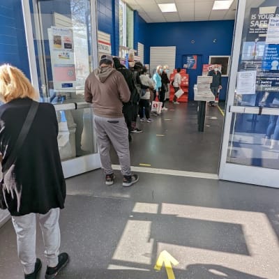 Midtans Deliveries Service gallery image.