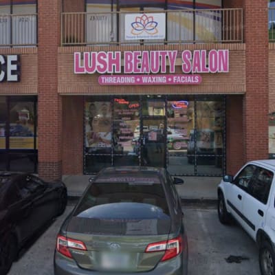 Lush beauty salon gallery image.