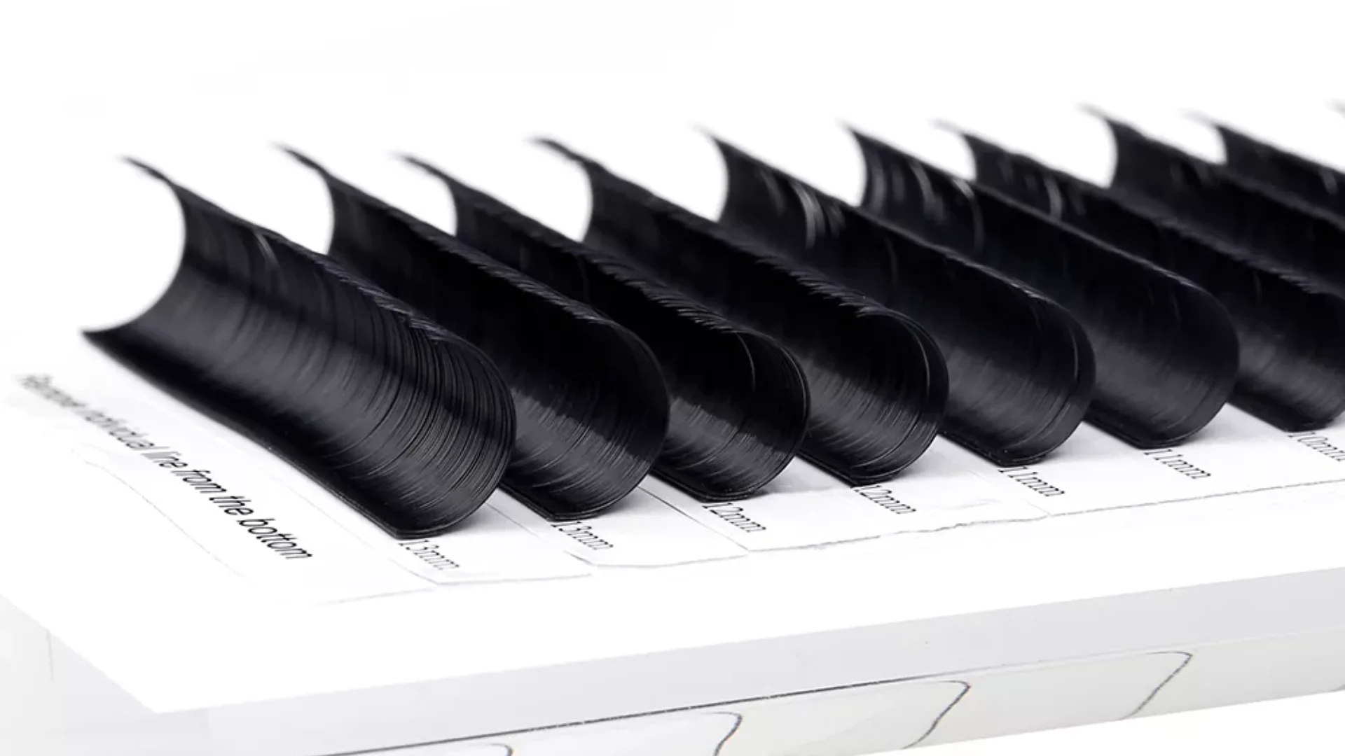 Premium Eyelash Extension - Ultra Fine Lightweight