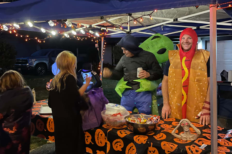 Buyers Increasingly Prefer Experienced Agent to Cousin Ned