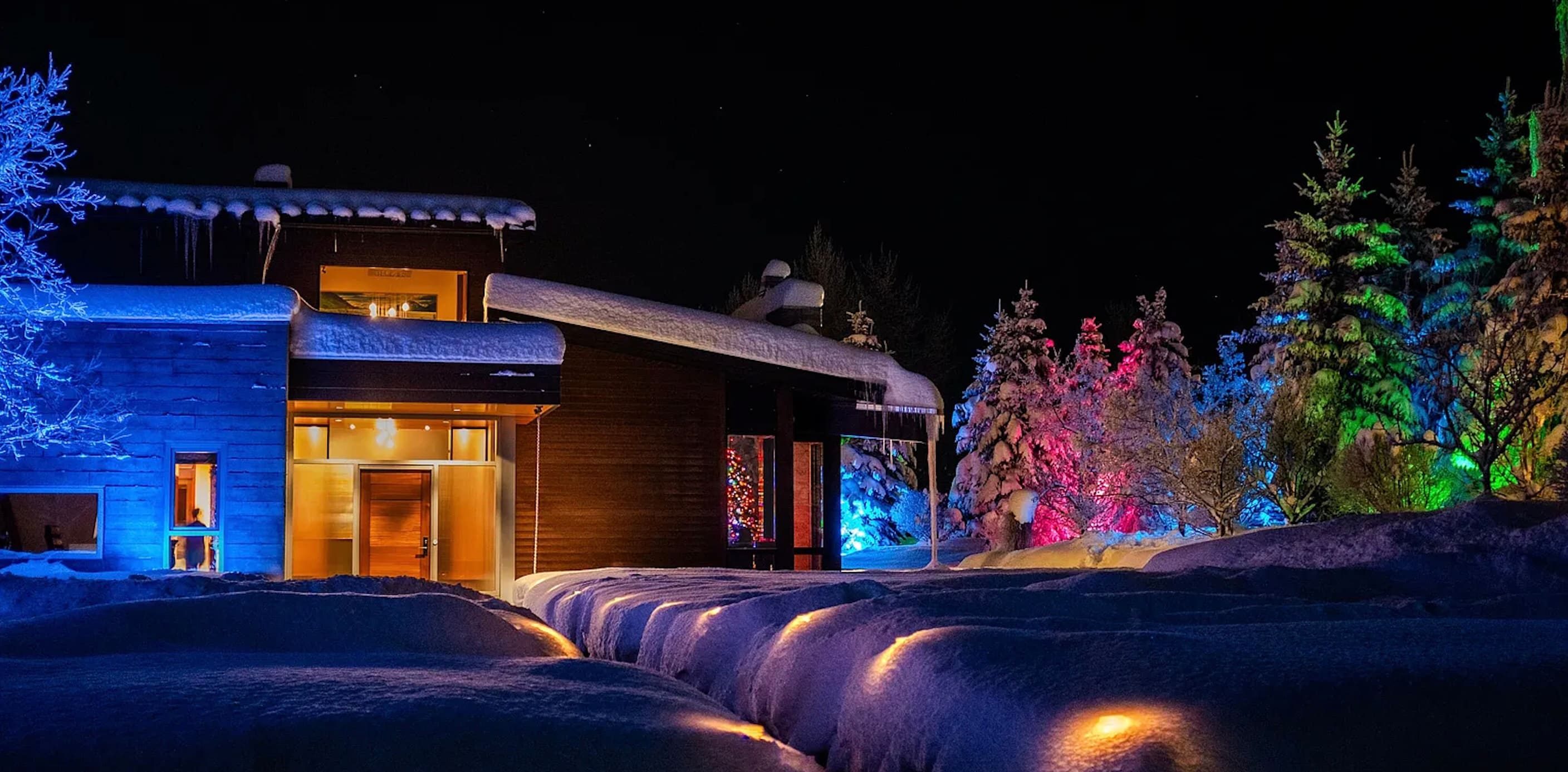 112th Ave – 1 3400 E 112TH AVE, ANCHORAGE, AK. Photo by Zack Hayes Media