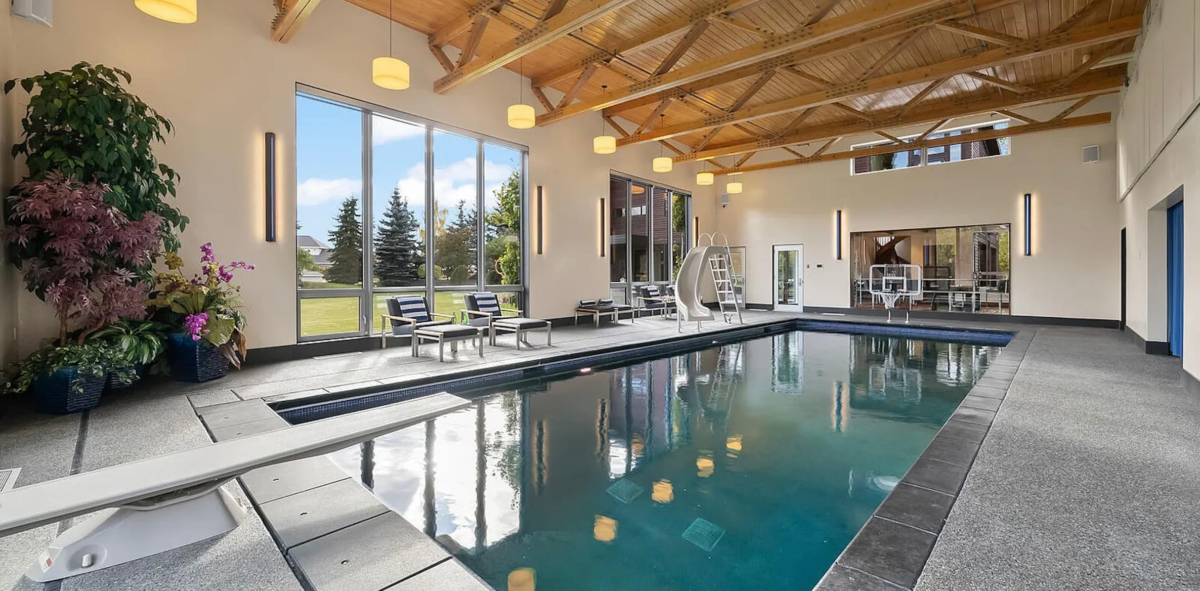 112th Ave – 2 3400 E 112TH AVE, ANCHORAGE, AK. Photo by Zack Hayes Media