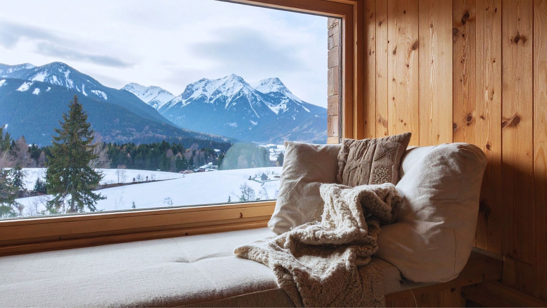 Home Orientation and the Sun: Tips for Winter Buyers and Sellers