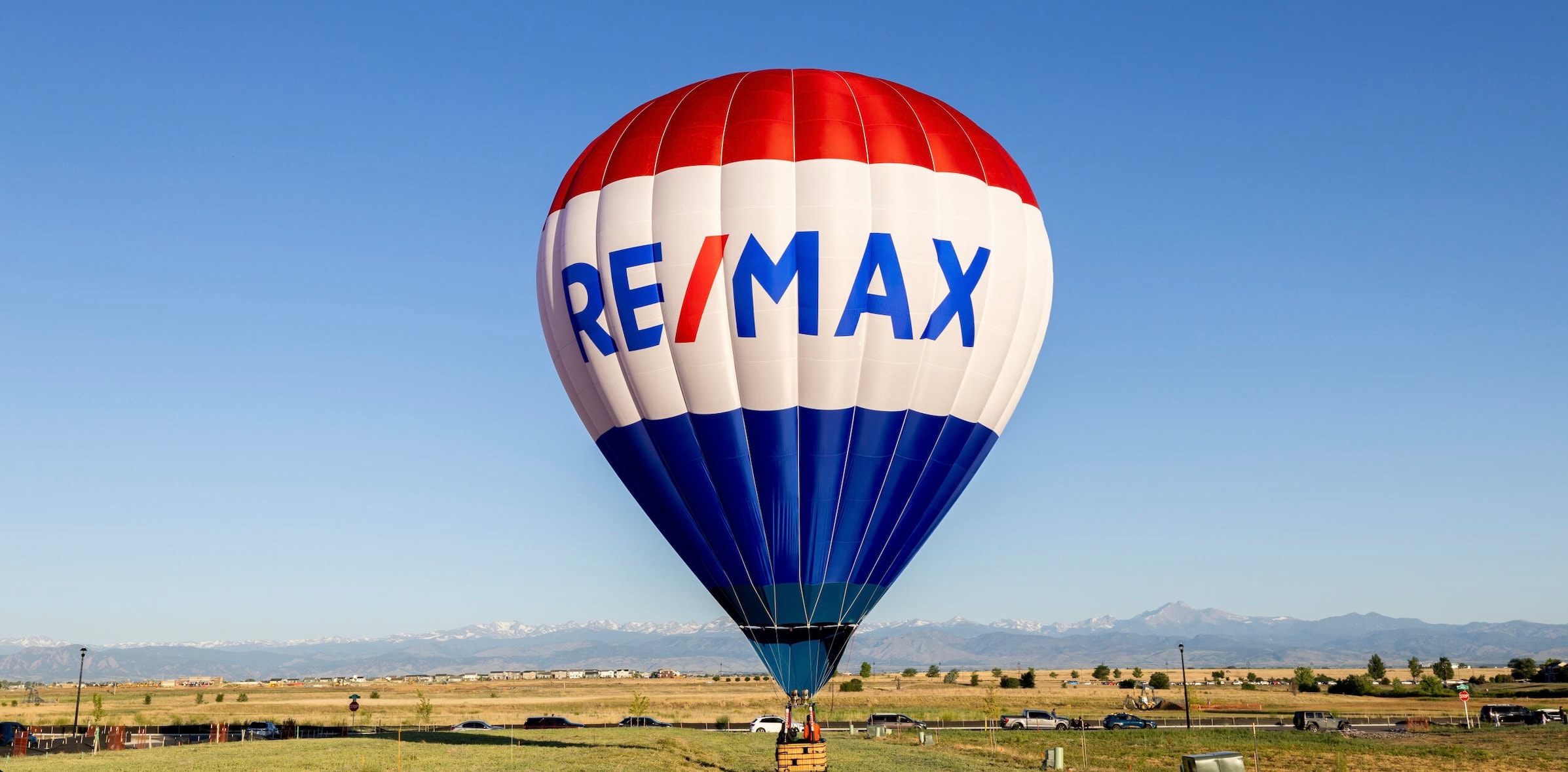 RE/MAX Hot Air Balloon photo by Lauren Schmitt