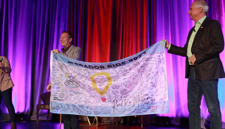 REMAX_CMN_Motorcycle For miracles fundraising