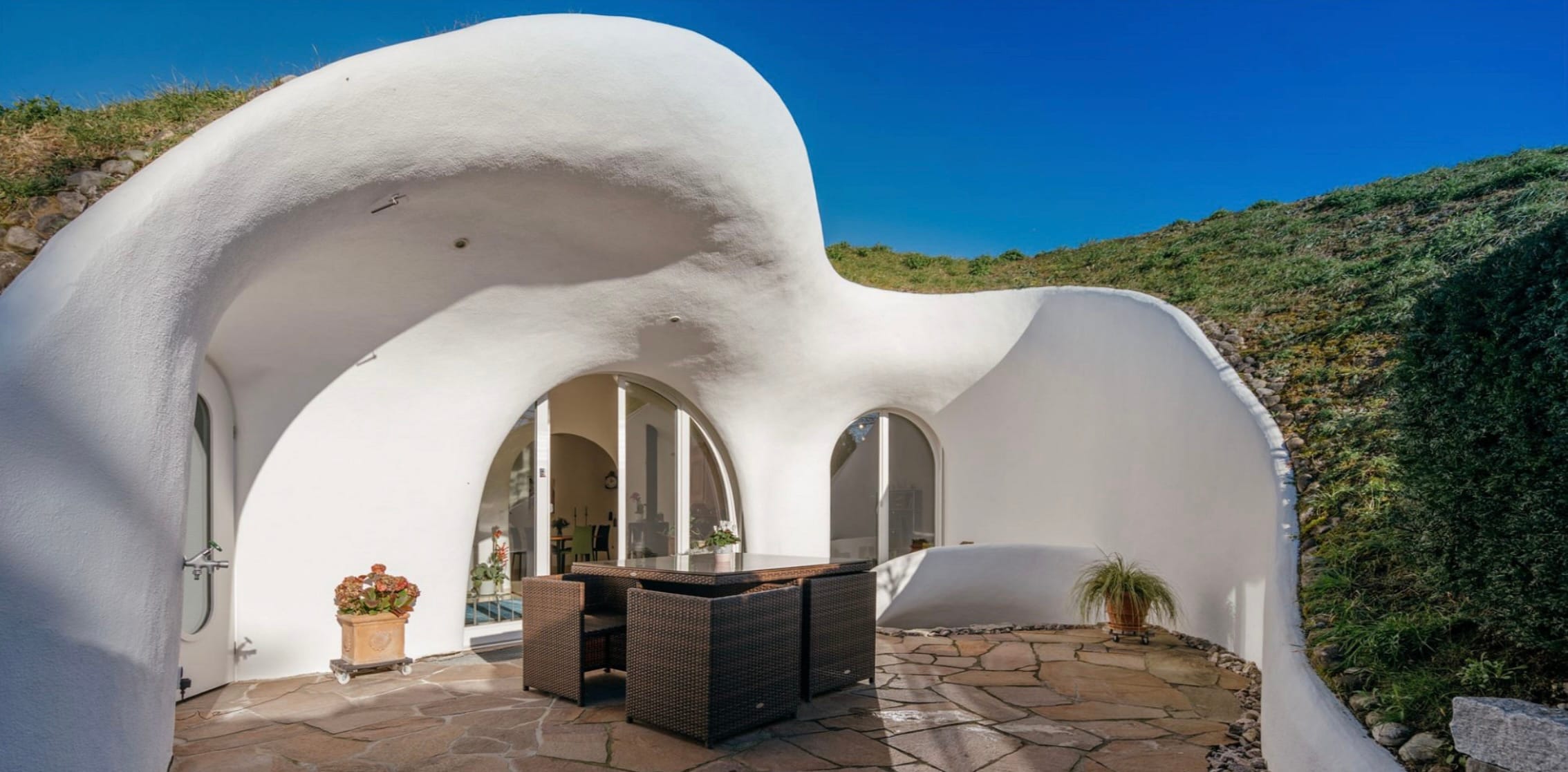 Earth Home in Dietikon, Switzerland