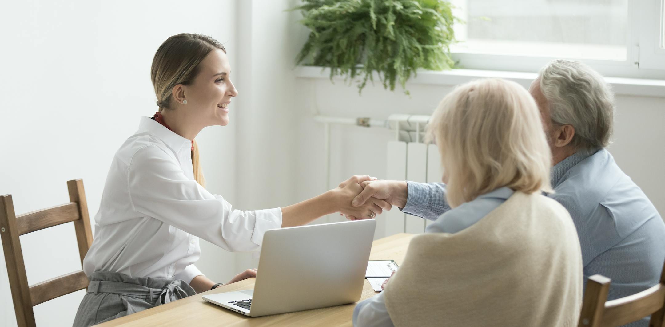 Listing agent meeting prospective clients