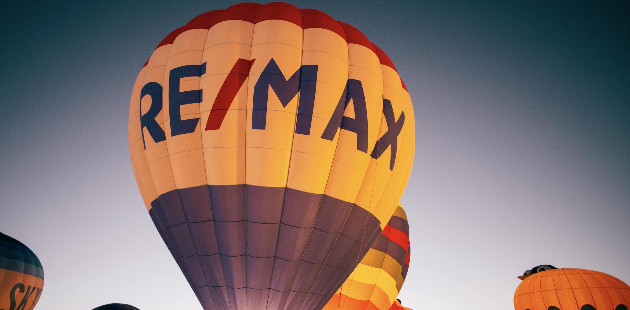 RE/MAX balloon at nighttime. Photo by Missy Miller