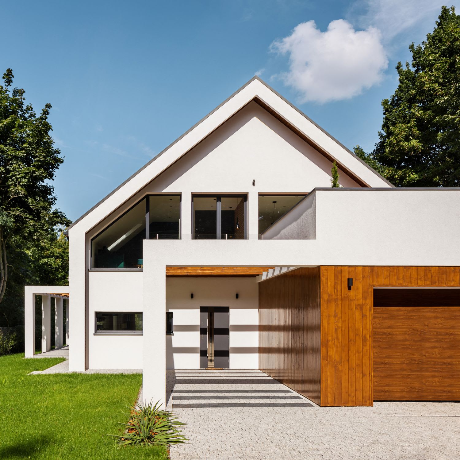 How much home can I afford when buying a house?