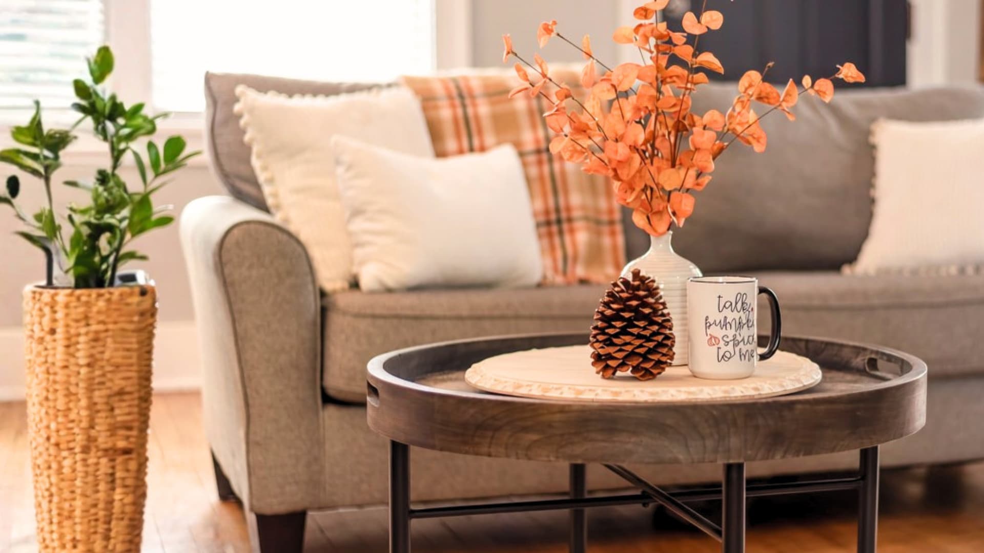 How to Style a Home to Sell This Fall