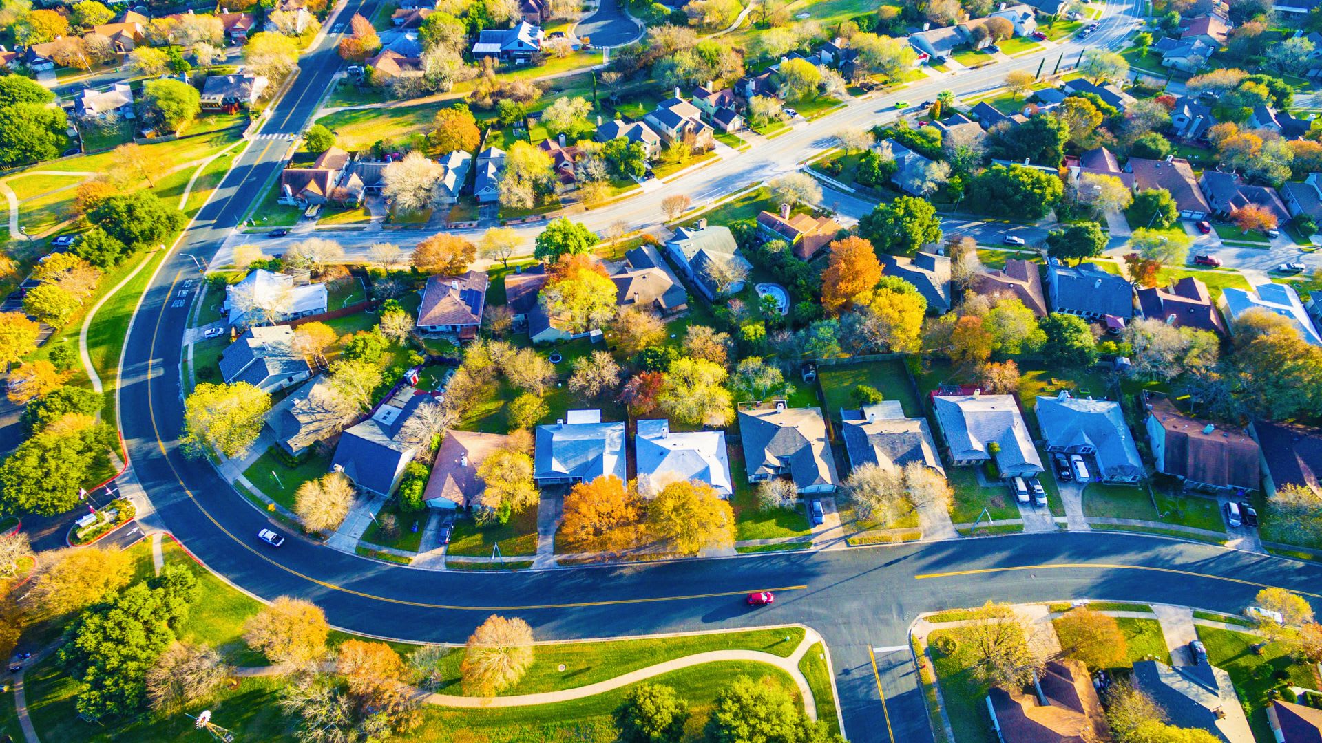 How to Find Land to Build a Home When Lots Are Scarce