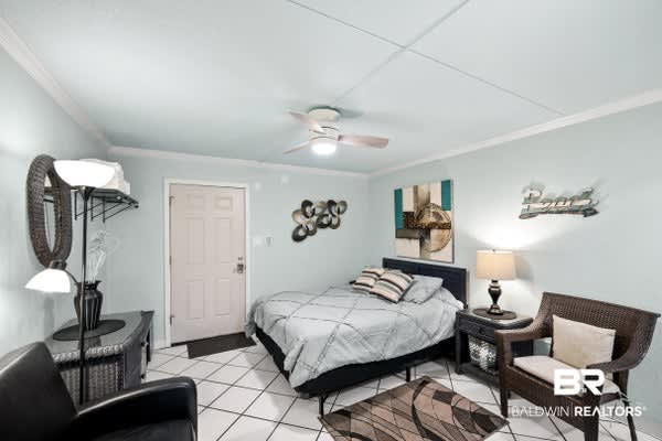 Beachview studio condo for sale at 200 E Beach Blvd in Gulf Shores, Alabama