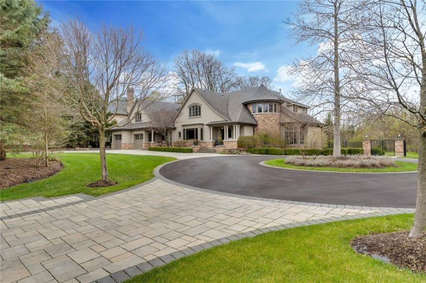 REMAX-Collection-luxury-homes-30734689_4-871×580