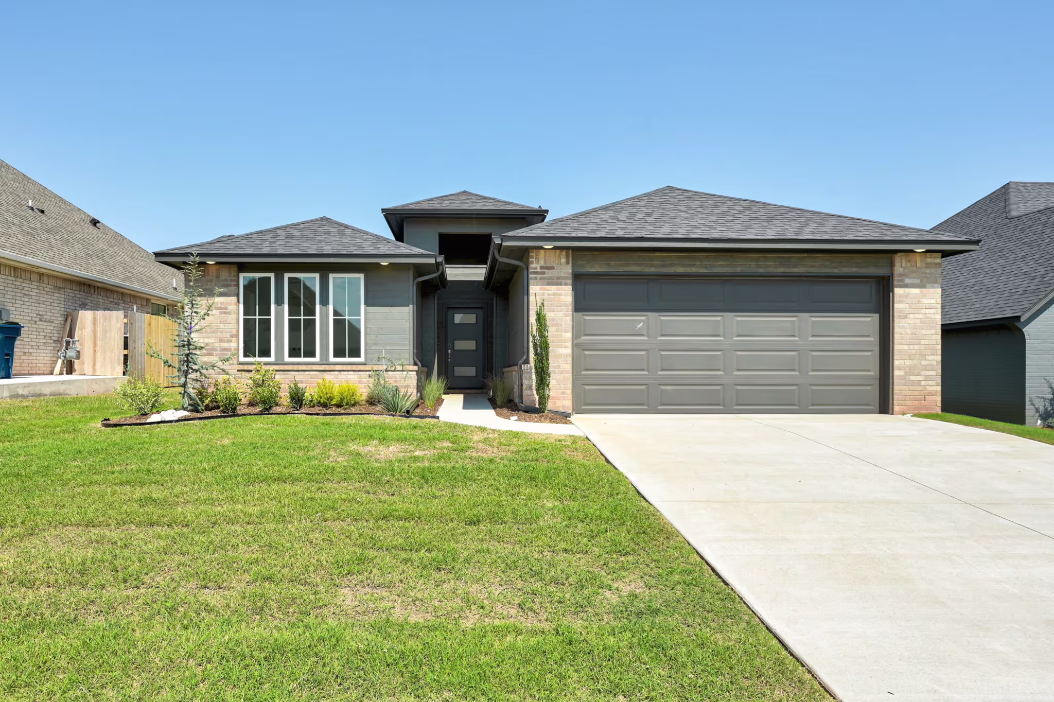 Thumbnail - 6225 Frankie Lynn Ln