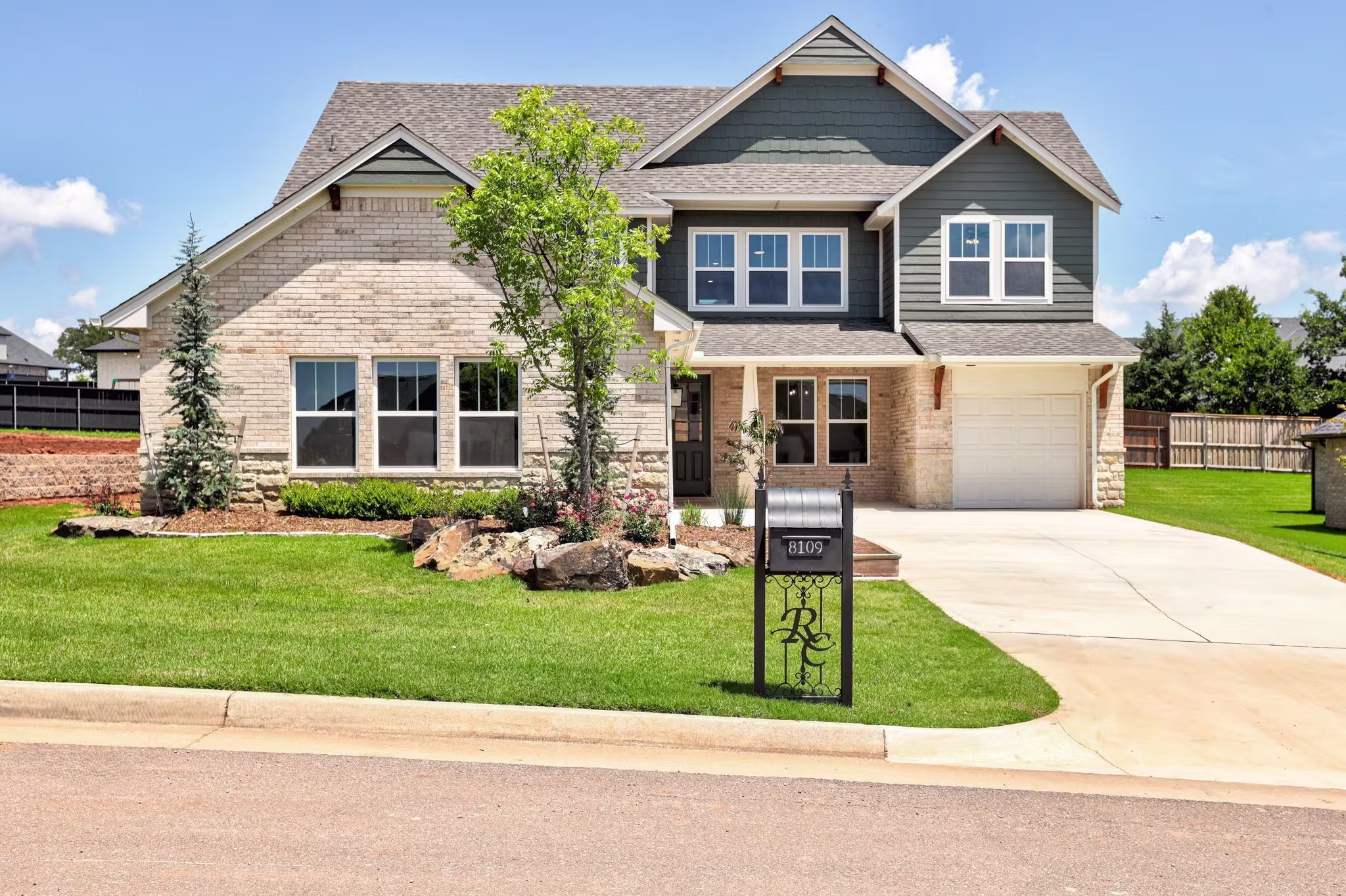 Thumbnail - 8109 Amber Ridge Dr