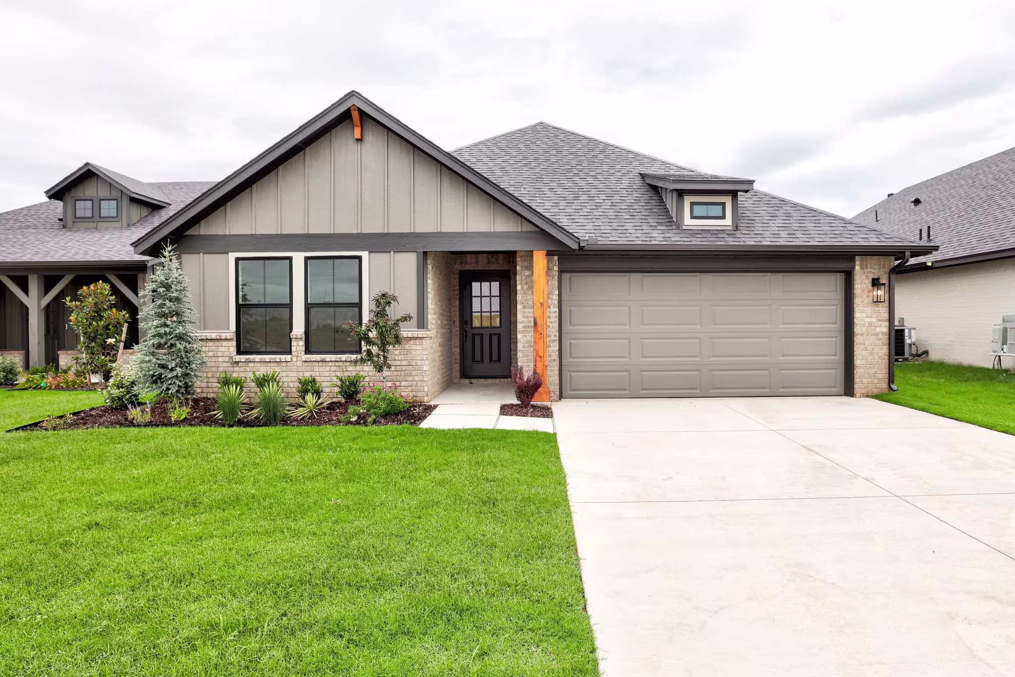 Thumbnail - 1124 Harmony Dr