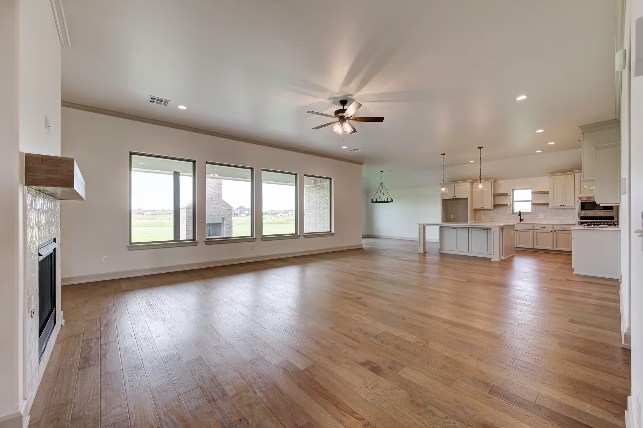 Finns Point - Interior Photo 4