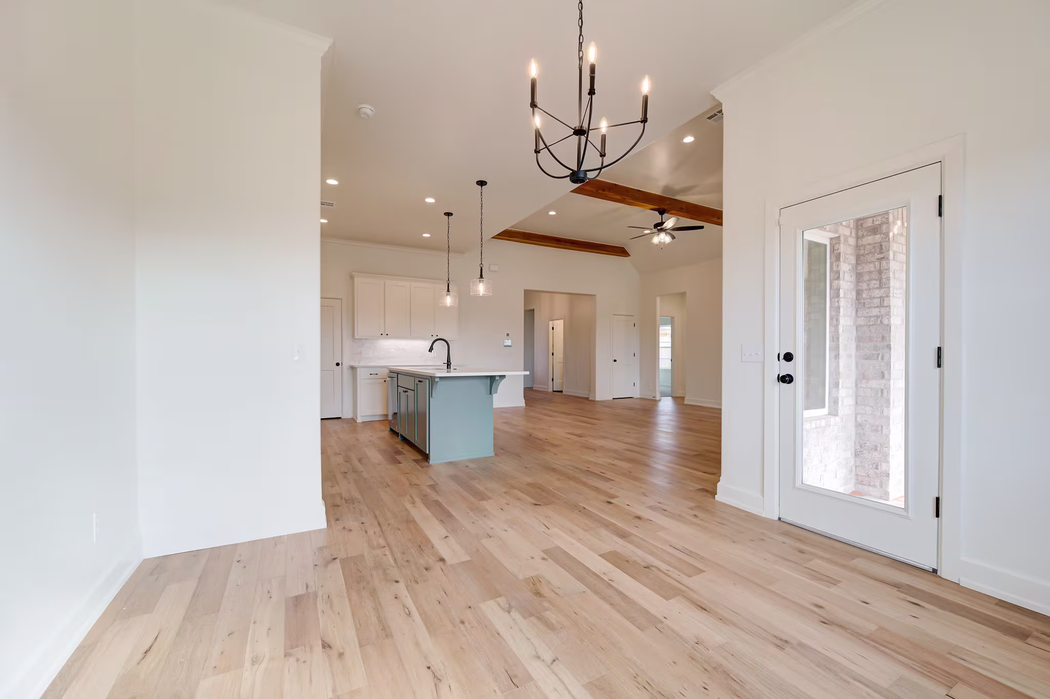 Hawkins Point - Interior Photo 12