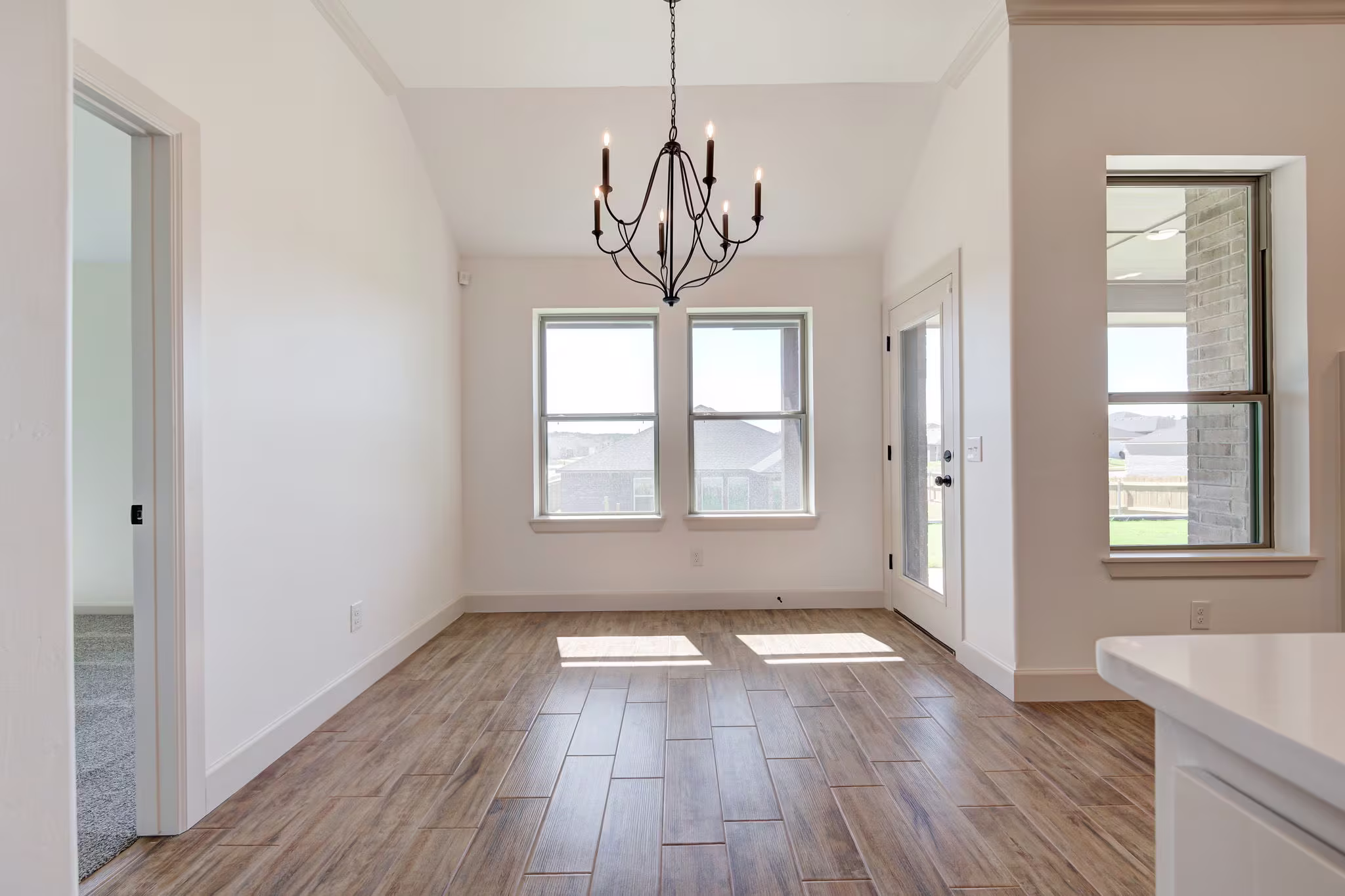 Montauk - Interior Photo 11