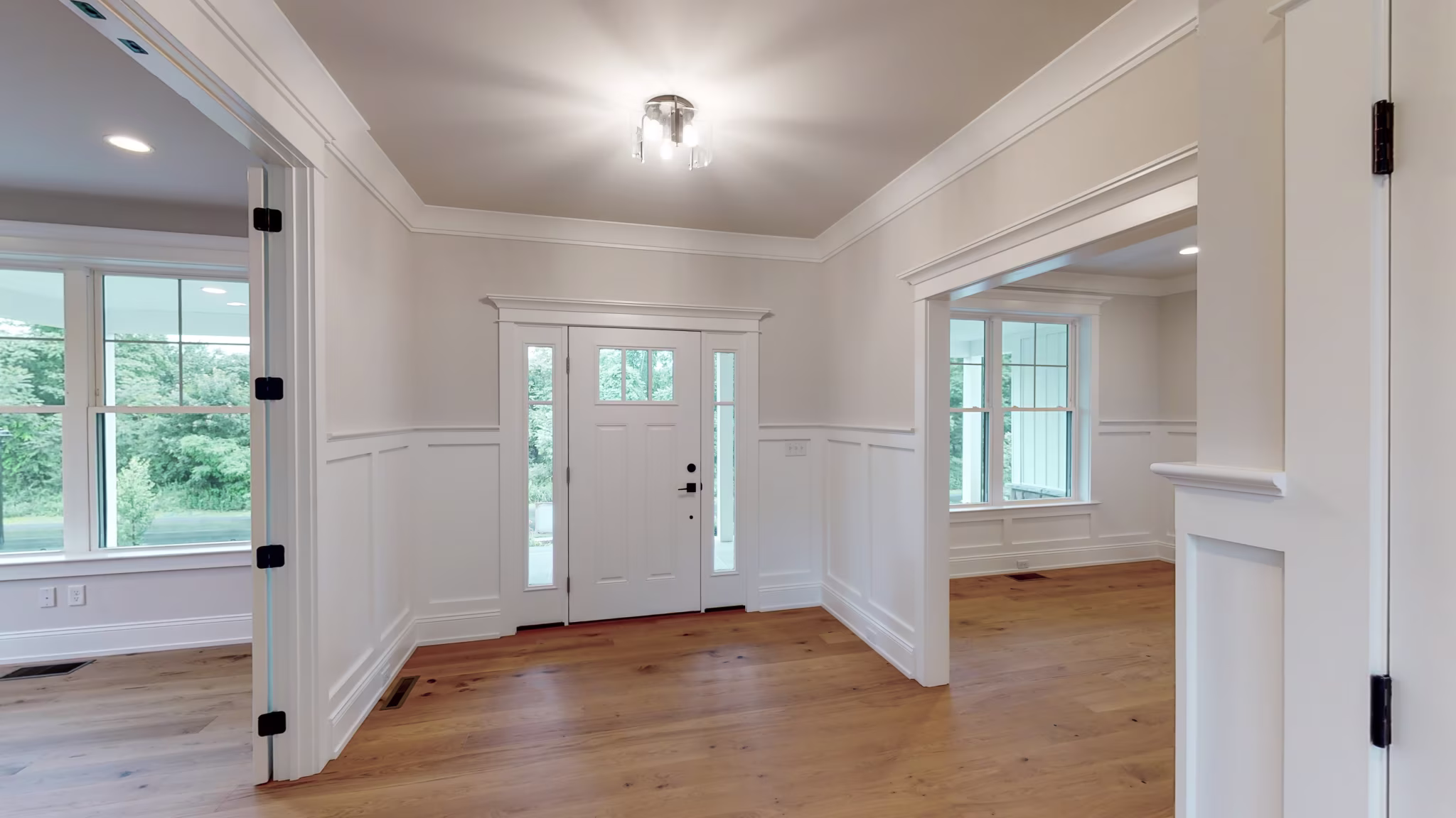 Highland - Interior Photo 11