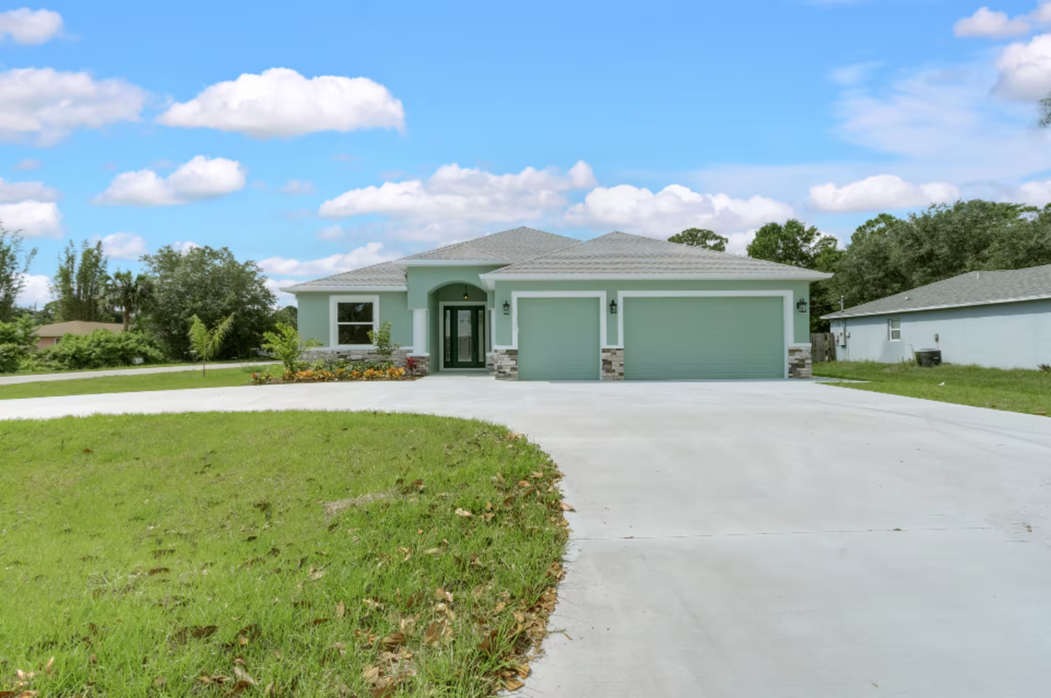 Lorraine - Exterior Photo 1