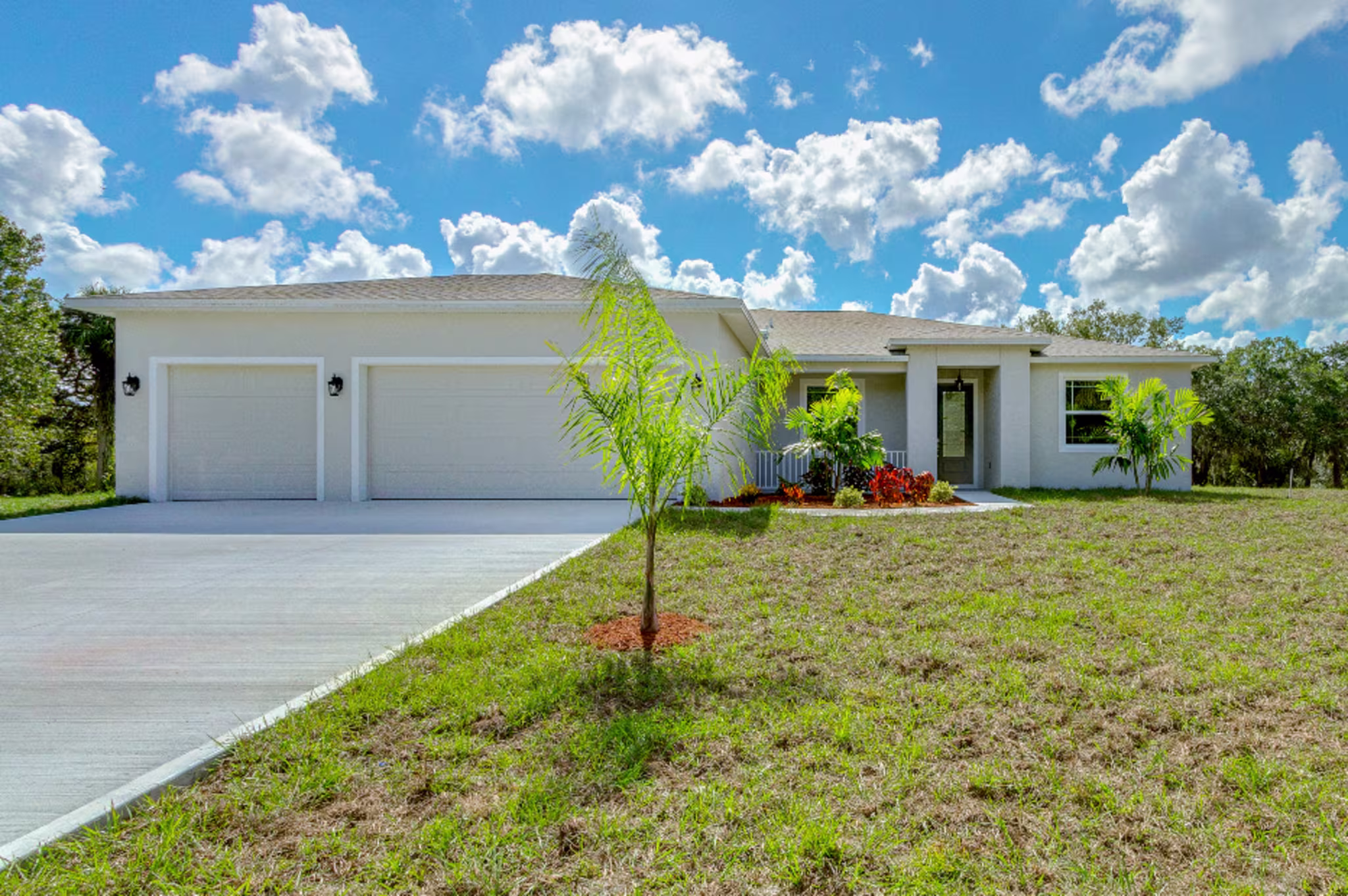 Kaia Front Load - Exterior Photo 3