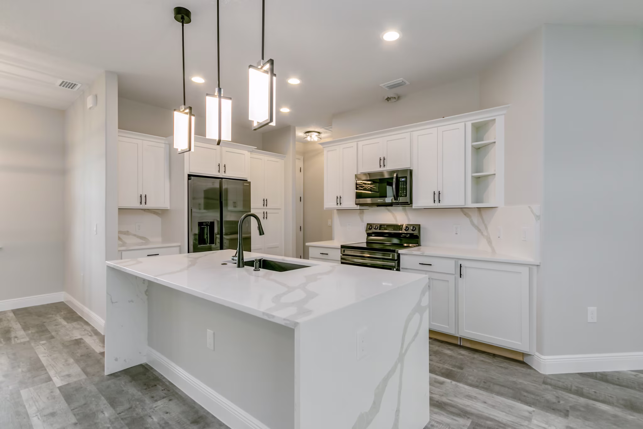 Gracie - Interior Photo 12