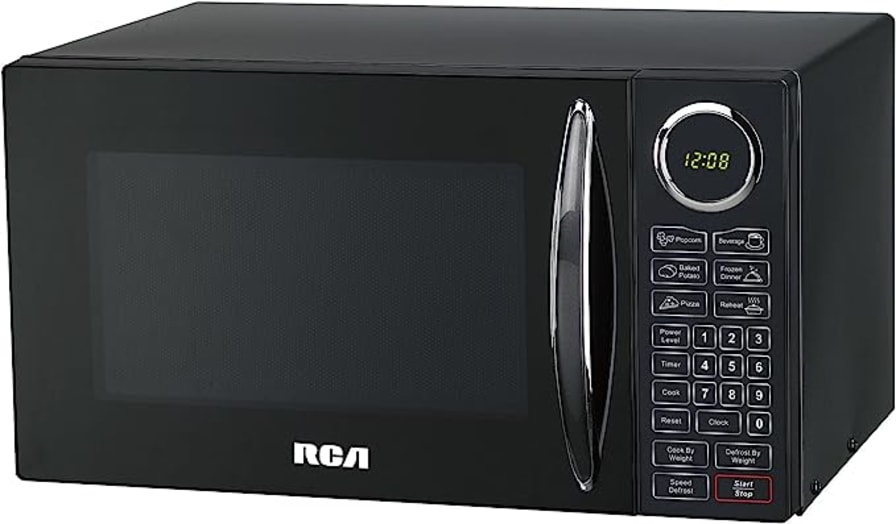 Black+Decker 900 Watt 0.9 Cubic Feet Counter Microwave Oven, Stainless  Steel, 1 Piece - City Market