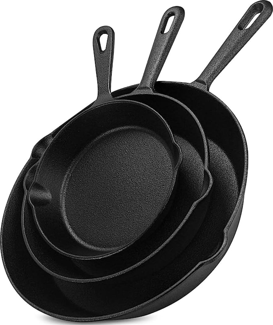 Victoria Cast Iron Skillet, Pre-Seasoned Cast-Iron Frying Pan with Long  Handle, Made in Colombia, 12 Inch