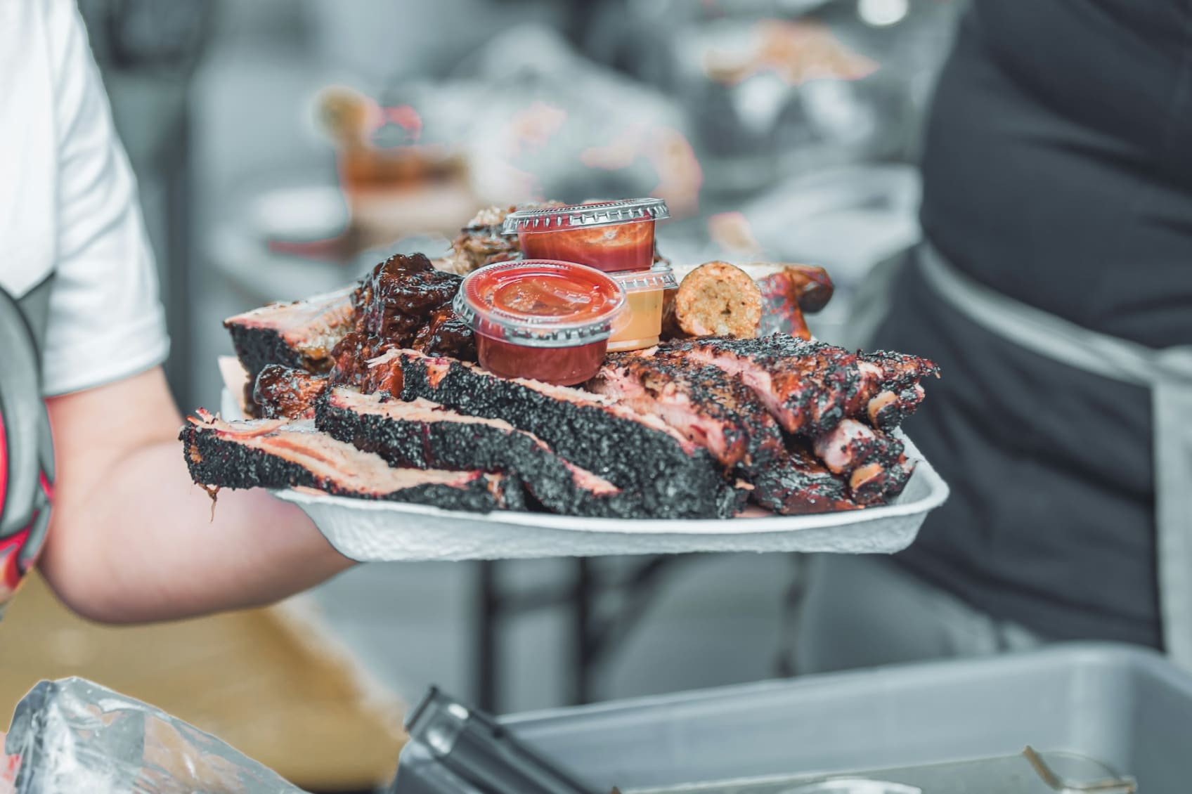 A photo of a platter of barbecue.