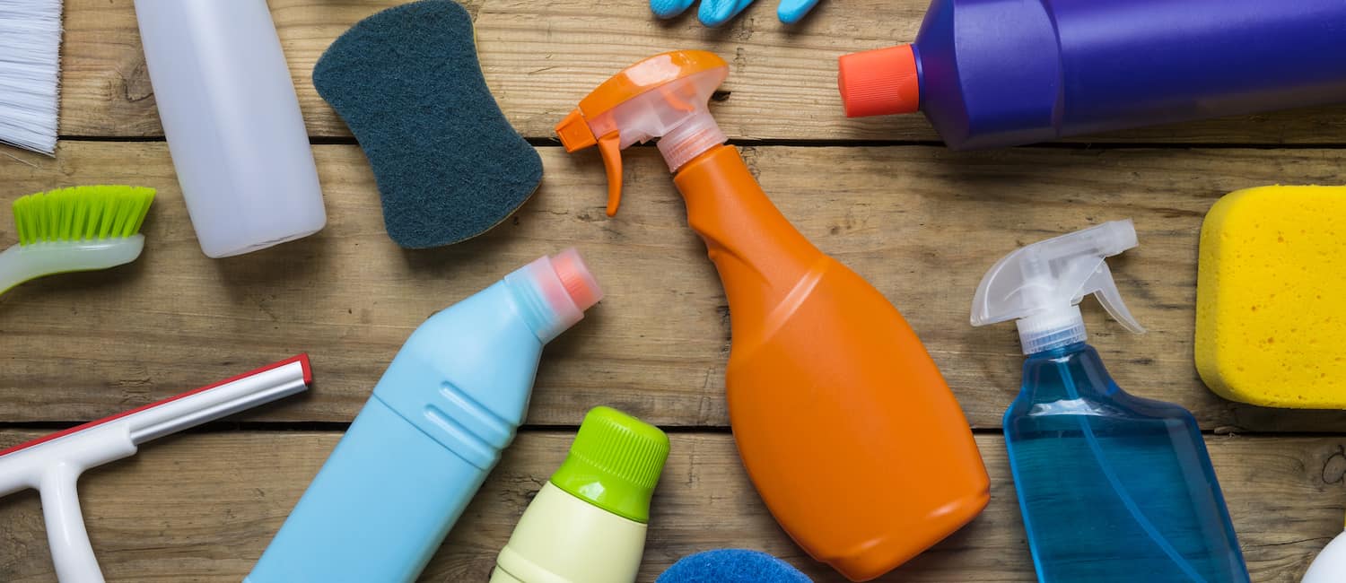 Apartment Knowledge: Cleaning Tools You'll Need