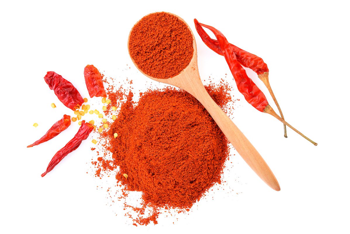 10 spices everyone should have in their kitchen and how to use them