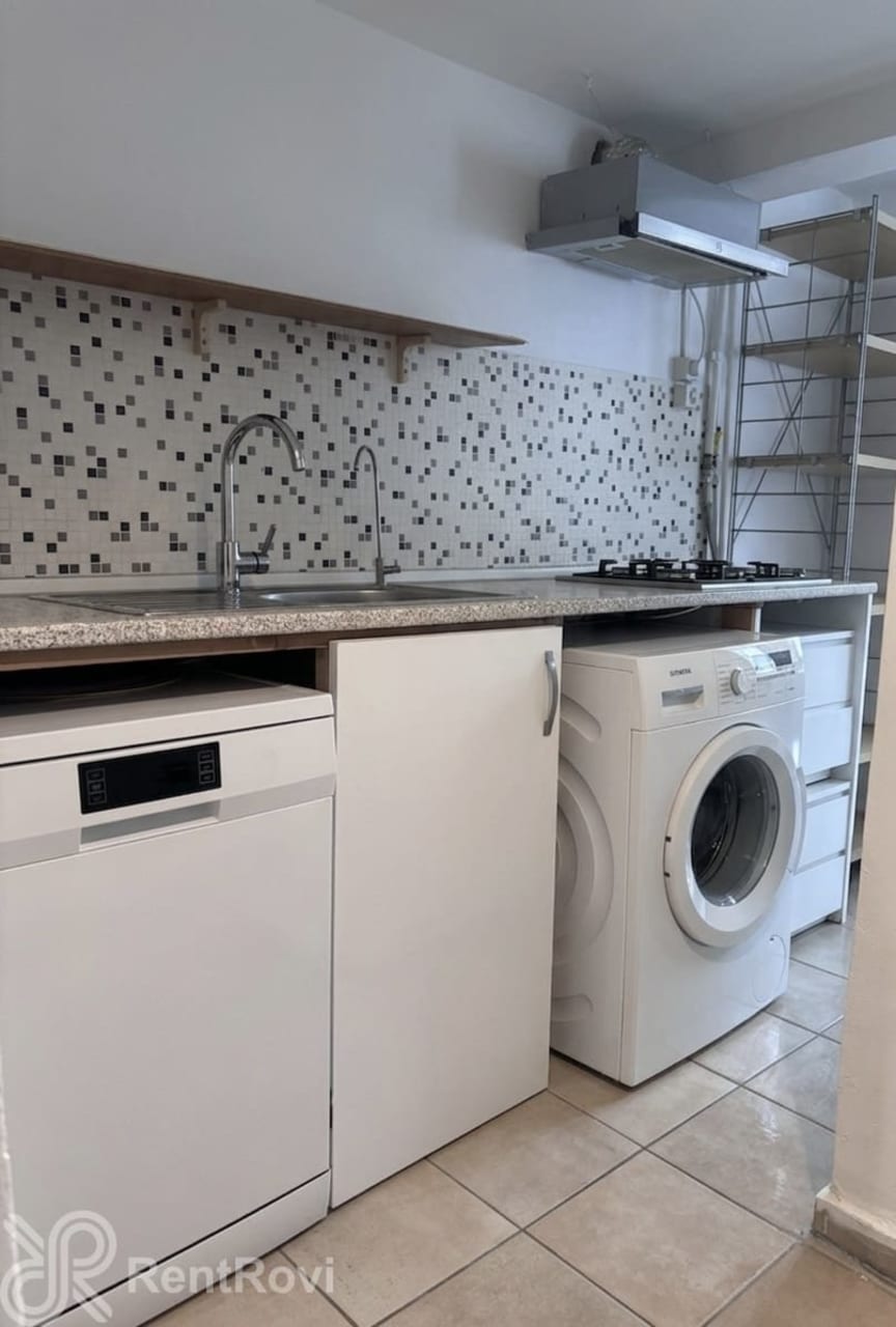 Kadıköy Moda'da 1+1 Bahçeli Eşyalı Dubleks Daire | 1+1