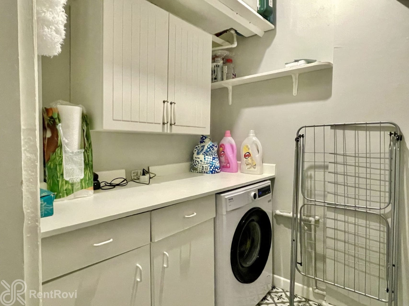 Cihangir'de Kiralık 3+1 Full Eşyalı Şık Daire | 3+1