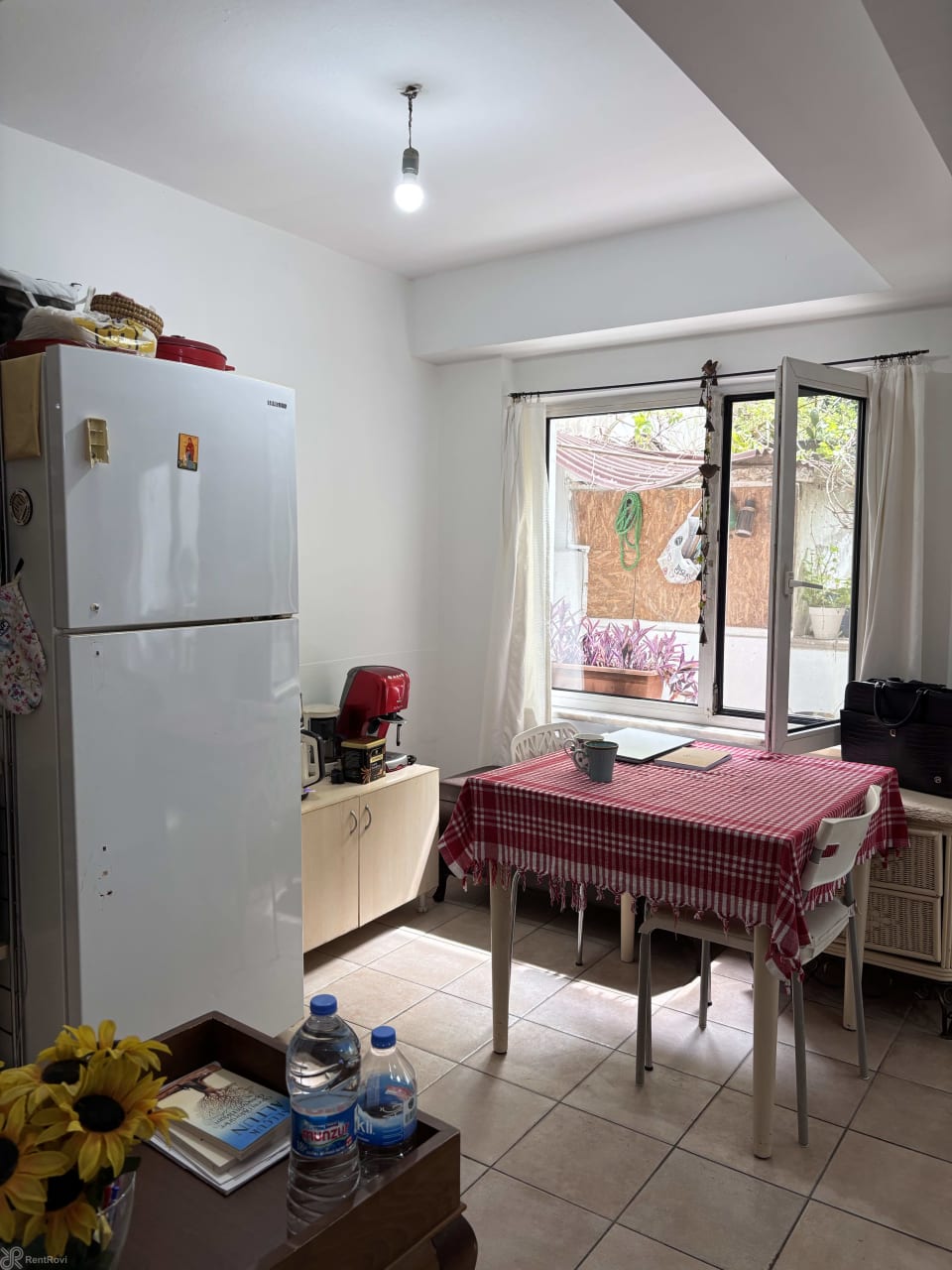 Kadıköy Moda'da 1+1 Bahçeli Eşyalı Dubleks Daire | 1+1