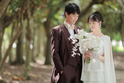 ブーケを持って