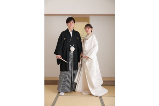 フォーマルな立ち姿