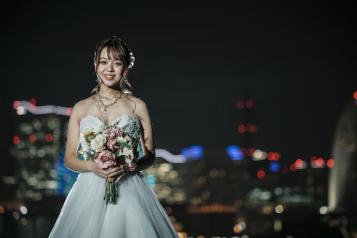 夜の主役、輝く花嫁