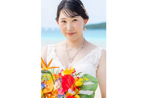 続いては新婦様のソロショット♡