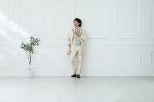 お次は新郎様も