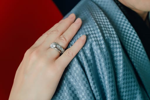 憧れの指輪ショットも。