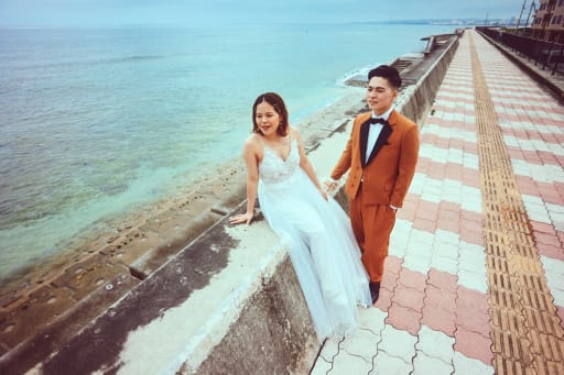 海沿いを歩けば