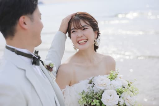 なでなで