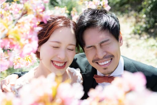 おふたりの大切なご記念のお写真ですので、桜でお祝いも大歓迎🌸